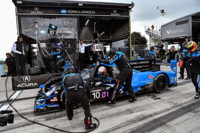 序盤をリードしたアキュラ10号車は、アルバカーキへと交代後にペースを失う