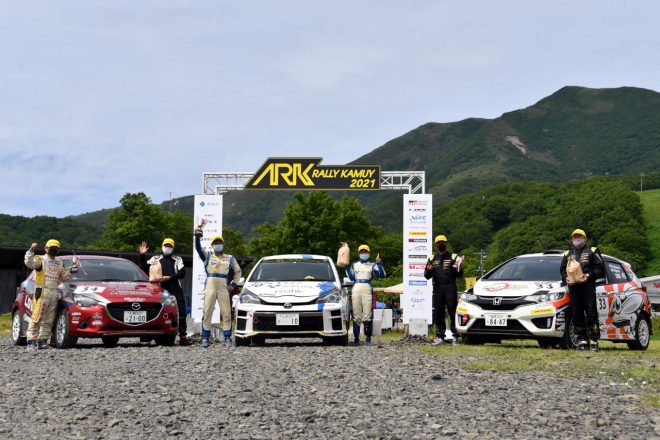 JN5クラス表彰式 全日本ラリー第7戦ラリー・カムイ