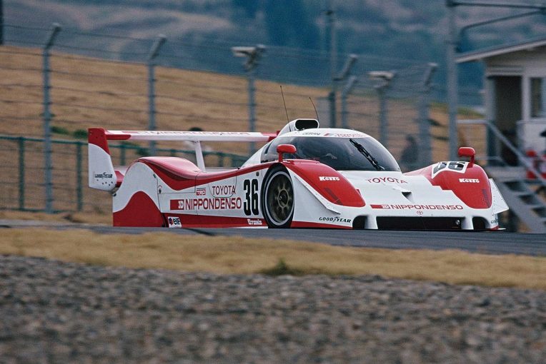 レーシングオン | 『トヨタTS010』約30年前に繰り広げられたトヨタ VS プジョー【忘れがたき銘車たち】