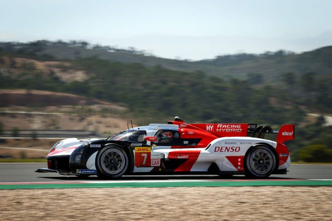 TOYOTA GAZOO Racingの7号車トヨタGR010ハイブリッド（マイク・コンウェイ／小林可夢偉／ホセ-マリア・ロペス組）