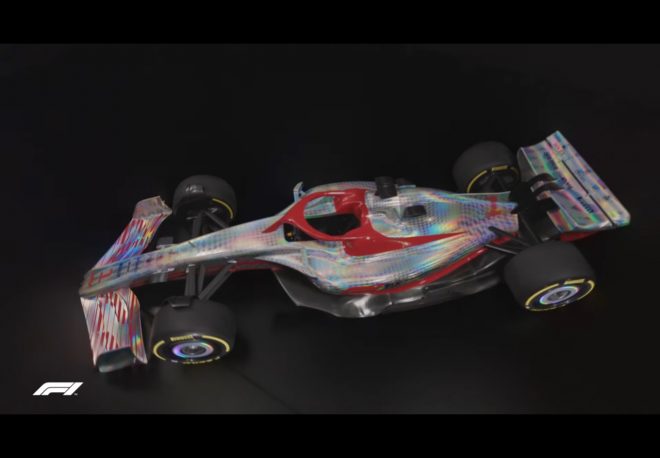 2021年F1イギリスGPで披露された2022年型F1マシンのショーカー