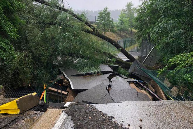 水害によりブランシモンへの道路が崩壊したスパ・フランコルシャン