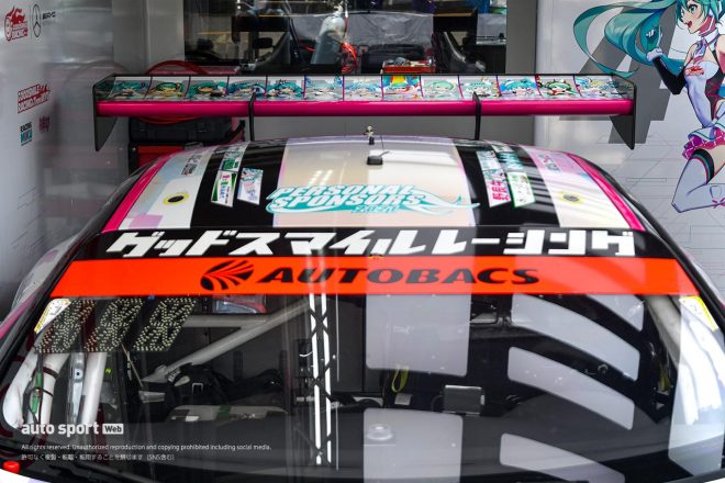 100戦記念のリヤウイングで挑むグッドスマイル 初音ミク AMG