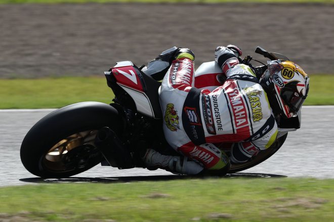 単独トップに立った中須賀克行（YAMAHA FACTORY RACING TEAM）／2021年全日本ロード第5戦鈴鹿 JSB1000 レース1