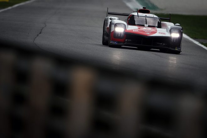 決勝中、トラブルが頻発した8号車GR010ハイブリッド