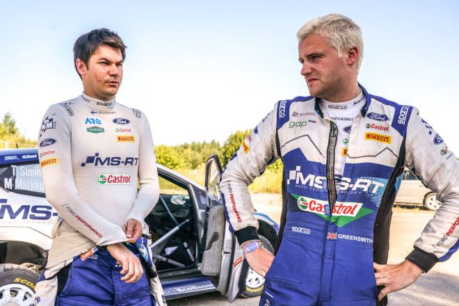 テーム・スニネン（左）とガス・グリーンスミス（フォード・フィエスタWRC）　2021年WRC第7戦エストニア