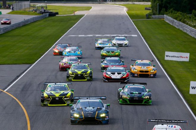 IMSAウェザーテック・スポーツカー選手権第7戦ライムロック・パーク　GTDクラスのスタートシーン