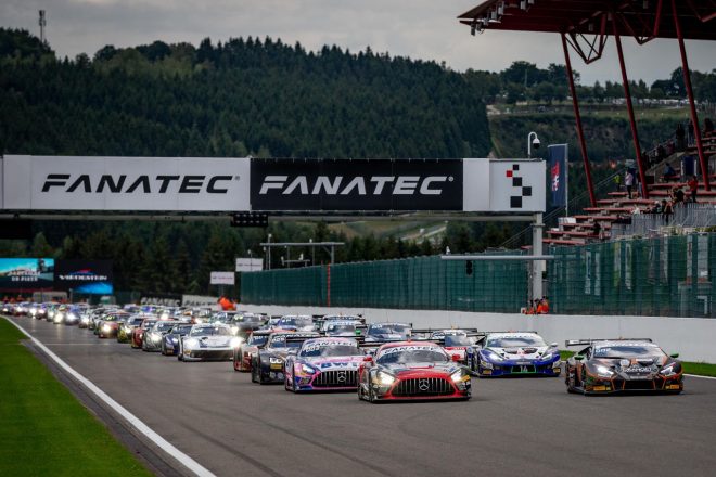 2021トタルエナジーズ・スパ24時間のスタートシーン