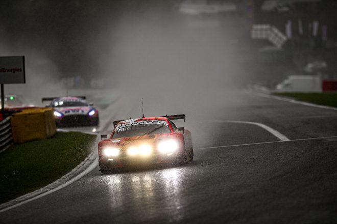 アウディスポーツ・チームWRTの37号車アウディR8 LMS