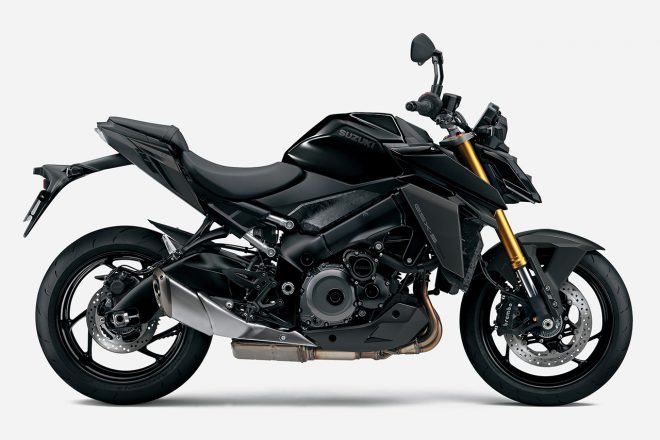 スズキGSX-S1000（グラススパークルブラック）