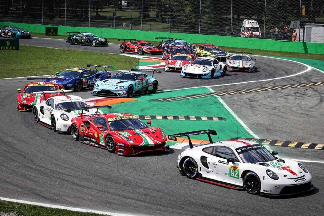 WEC第3戦モンツァ、LMGTEクラスのスタートシーン