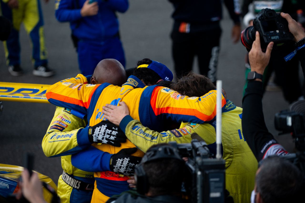 「チームの助けで、困難な週末を最善の方法で締め括ることができた」と語るチアゴ・カミーロが、ランキング5位に浮上