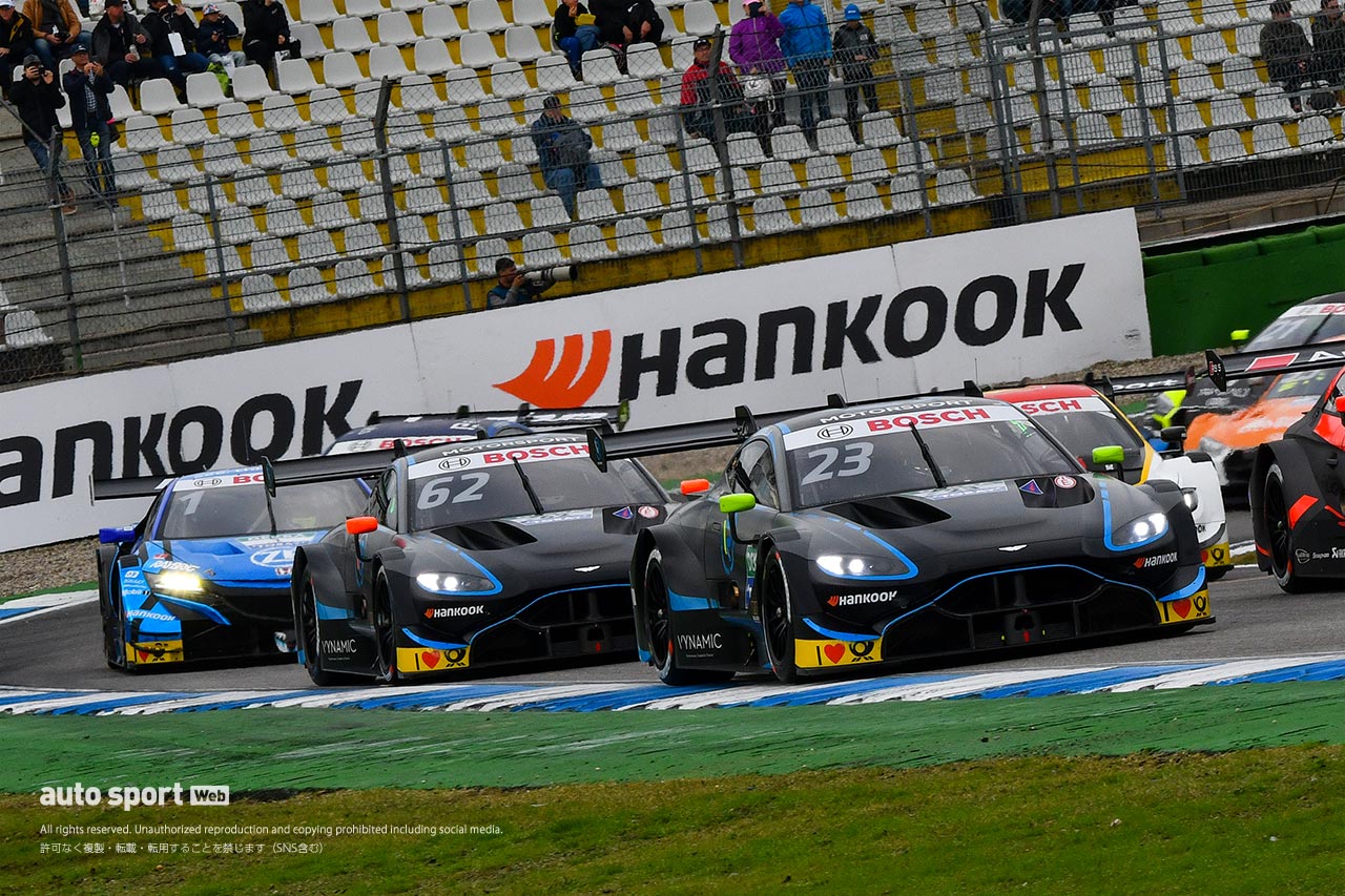 2019年のDTMドイツ・ツーリングカー選手権に参戦していたアストンマーティン・バンテージDTM