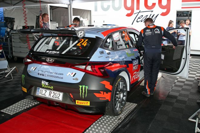 ヒュンダイi20 R5の後継モデルとして開発されたi20 Nラリー2