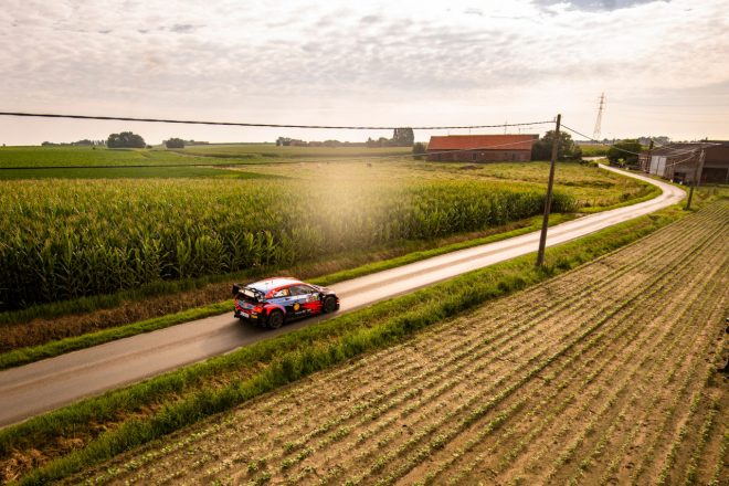 ティエリー・ヌービル（ヒュンダイi20クーペWRC）　2021年WRC第8戦ベルギー