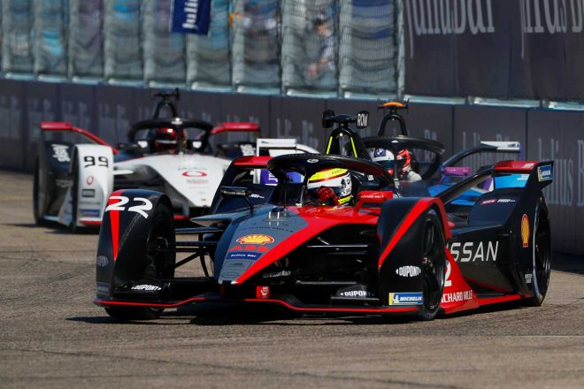 オリバー・ローランド（ニッサン・e.ダムス）