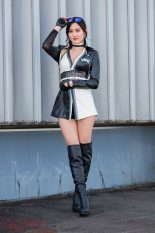 北川みこ LEON RACING LADY 2021年/スーパーGTの写真①