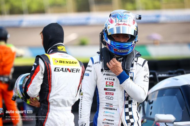 2021年のスーパーGTでたかのこの湯 GR Supra GTをドライブする堤優威