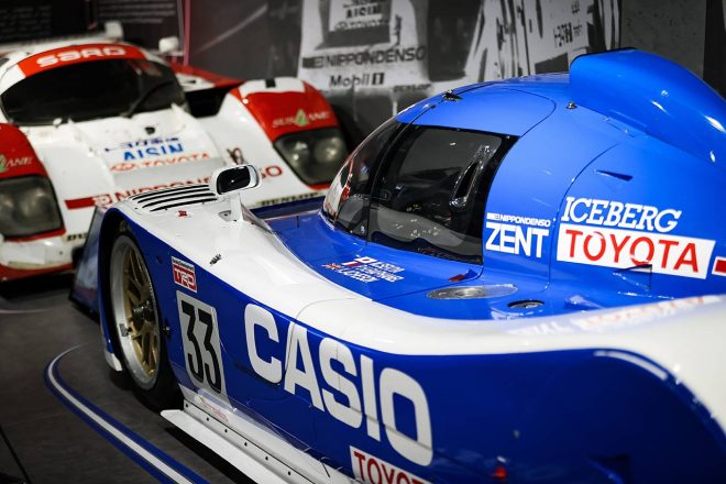 TOYOTA TS010（手前）とTOYOTA94C-V（奥）