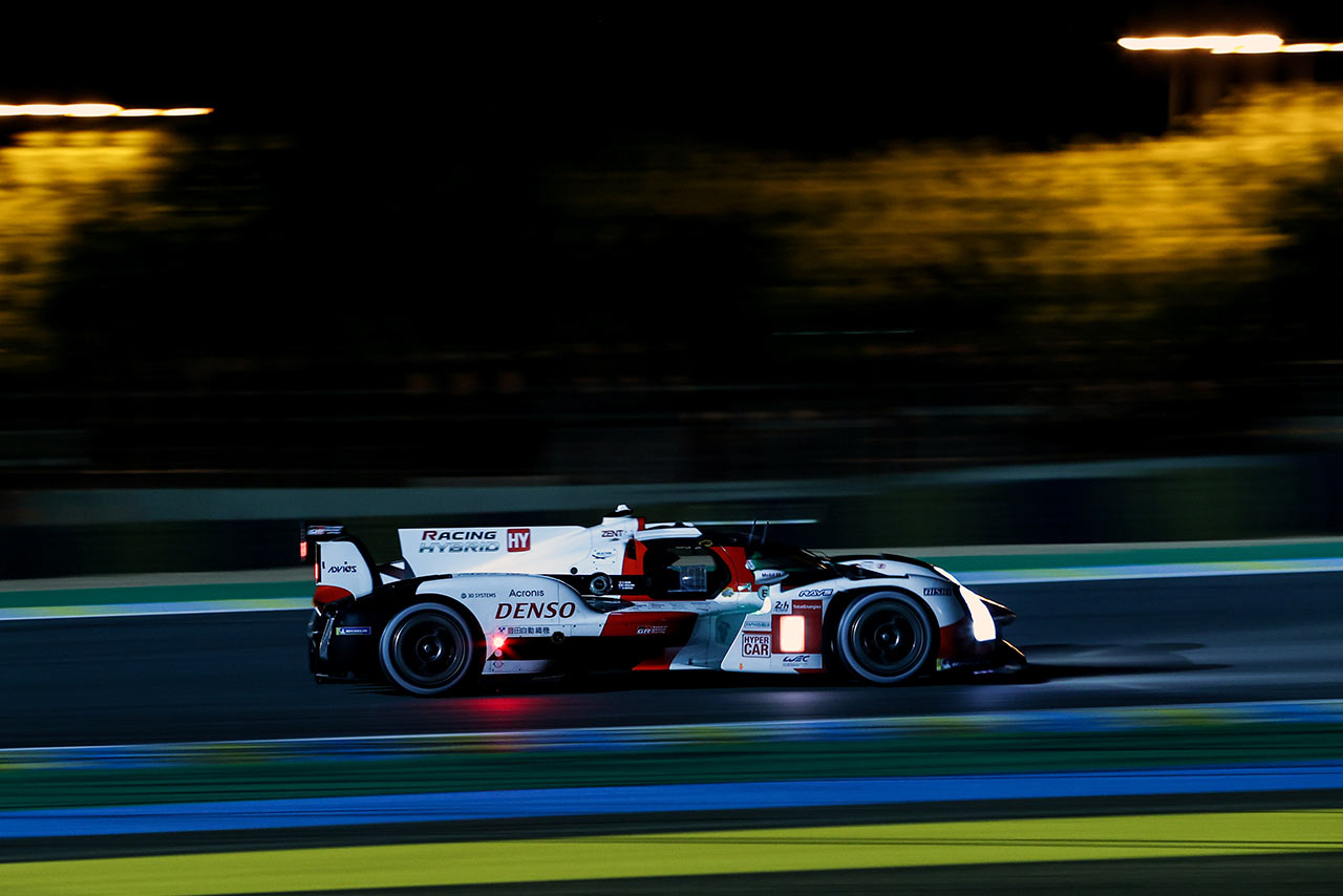 FP2でトップタイムをマークしたトヨタGAZOO Racingの8号車GR010ハイブリッド