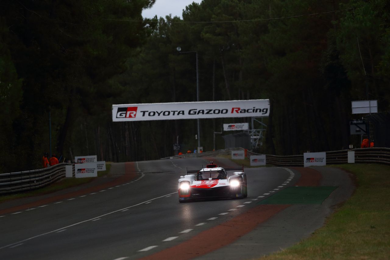 TOYOTA GAZOO Racingの8号車トヨタGR010ハイブリッド