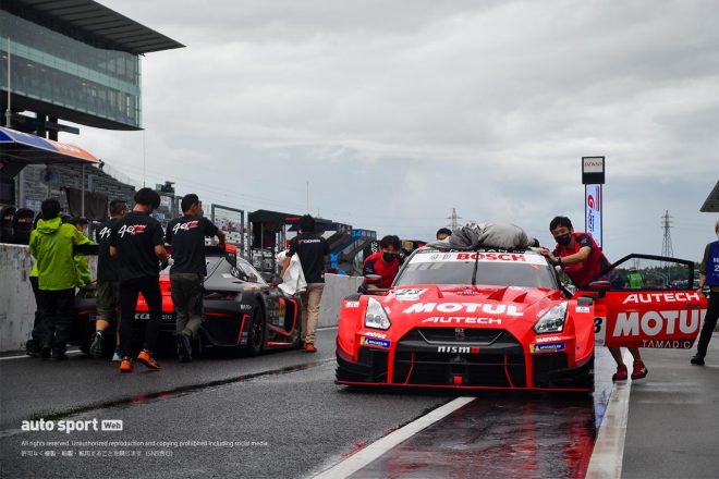 MOTUL AUTECH GT-R