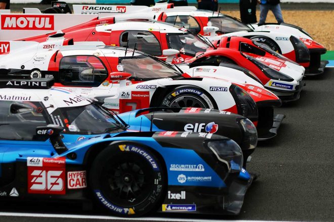 2021年ル・マン24時間　ハイパーカークラスに参戦するアルピーヌA480、トヨタGR010ハイブリッド、グリッケンハウス007 LMH