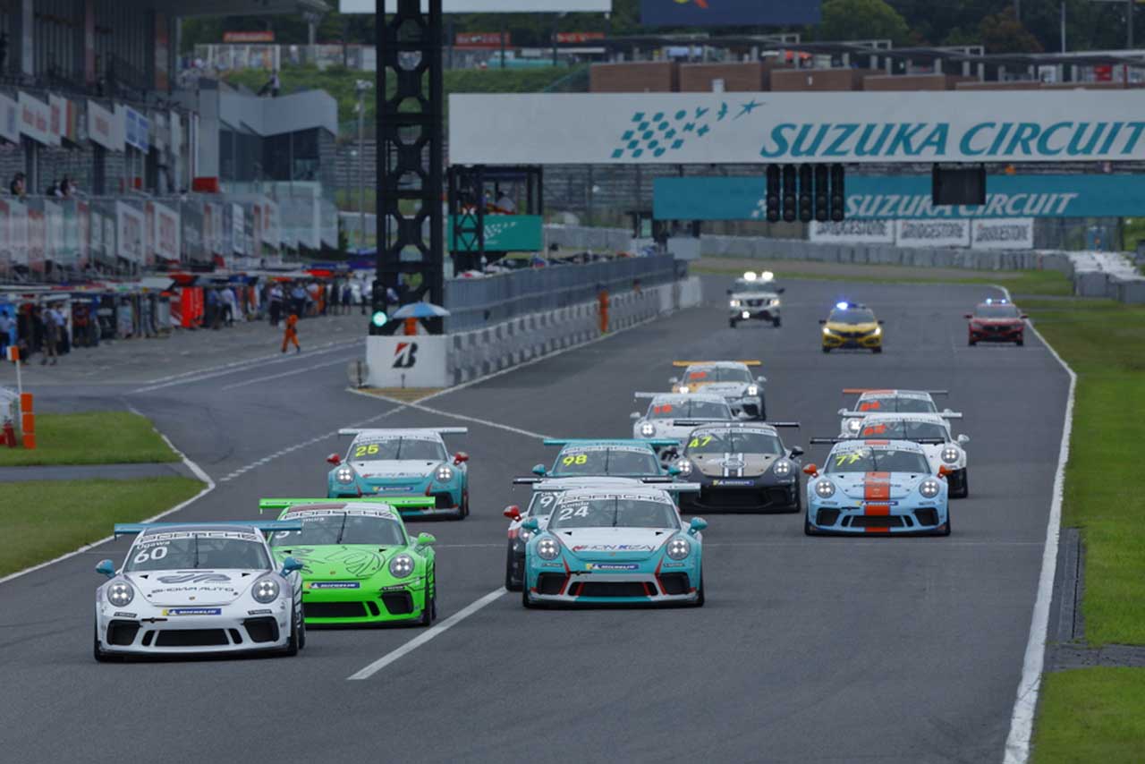 ポルシェカレラカップジャパン2021　第5戦決勝 スタート