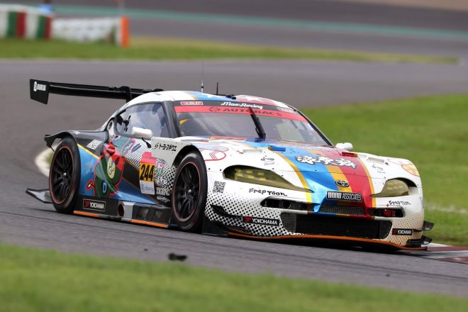 GT300クラスで初優勝を飾った三宅淳詞/堤 優威組 たかのこの湯 GR Supra GT