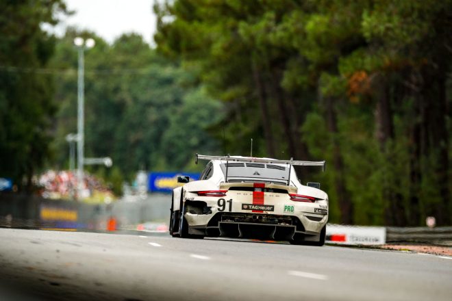 ポルシェGTチームの91号車ポルシェ911 RSR-19
