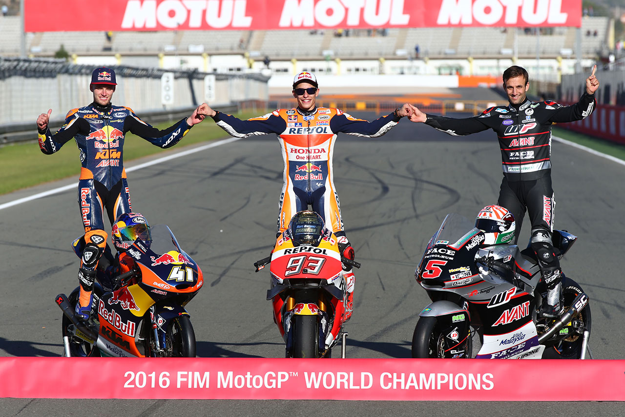 2016MotoGP：チャンピオンを獲得したアジョ・モータースポーツ経験者のブラッド・ビンダー、マルク・マルケス、ヨハン・ザルコ