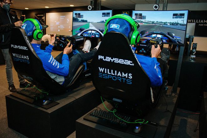 eスポーツでシミュレーションレースを実施。F1マシンでシルバーストンを走行した