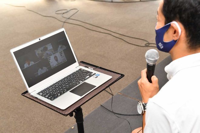 オンライン交流はZOOMを通じて実施された
