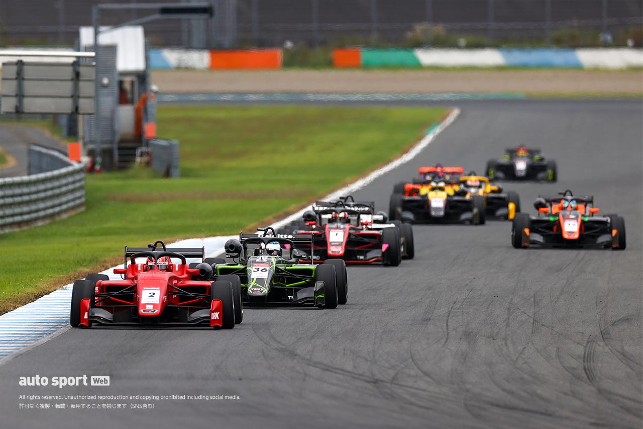 スーパーフォーミュラ・ライツ第14戦　スタート