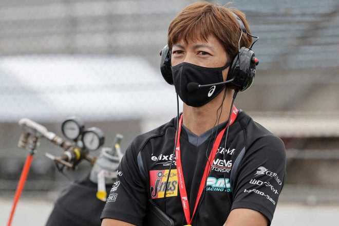 立川祐路監督（P.MU/CERUMO・INGING）