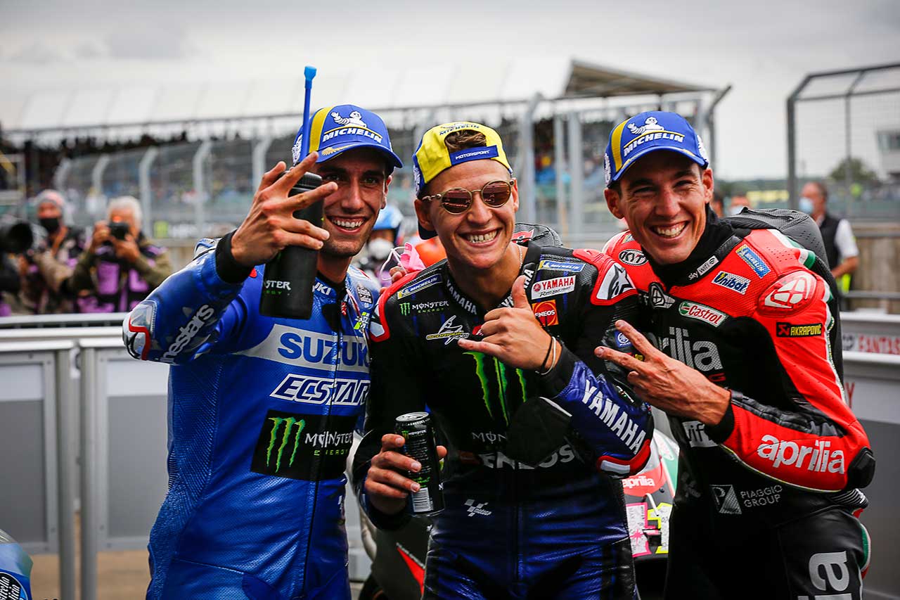 2021年MotoGP第12戦イギリスGP　優勝：ファビオ・クアルタラロ、2位：アレックス・リンス、3位：アレイシ・エスパルガロ