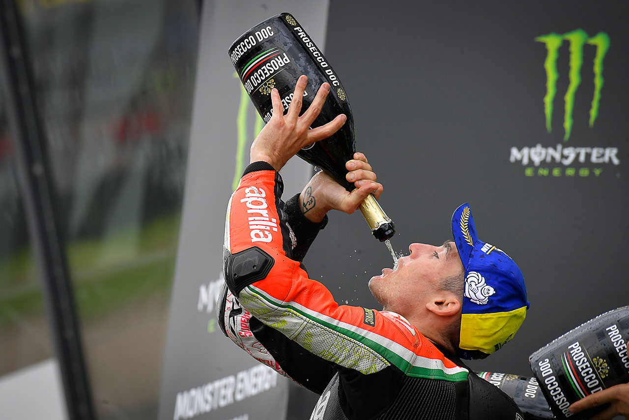 3位表彰台を獲得したアレイシ・エスパルガロ（アプリリア・レーシング・チーム・グレシーニ）／2021MotoGP第12戦イギリスGP