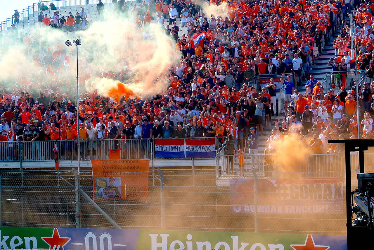 レッドブル・ホンダ密着