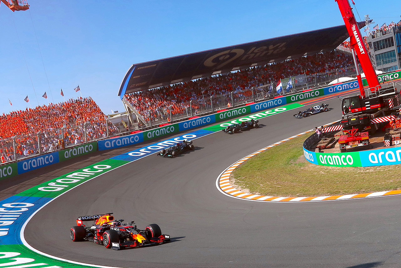 レッドブル・ホンダ密着