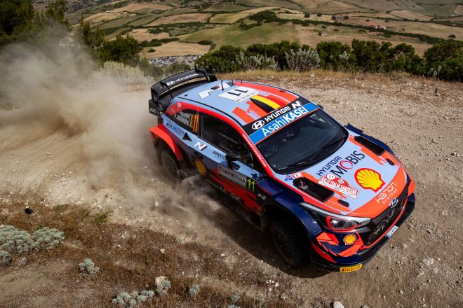 第9戦ギリシャで連勝を狙うティエリー・ヌービル（ヒュンダイi20クーペWRC）