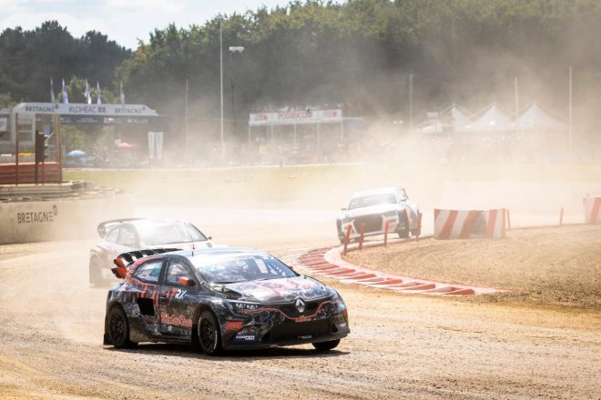 好調ケビン・アブリング（ルノー・メガーヌR.S.RXスーパーカー／UNKORRUPTED）は初日3番手の勢いそのままに、ファイナル進出も決めた