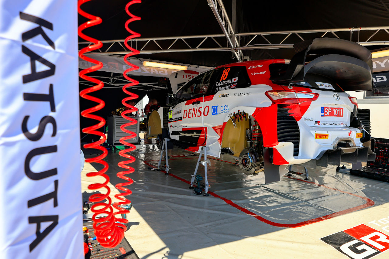 勝田貴元がドライブするトヨタ・ヤリスWRC