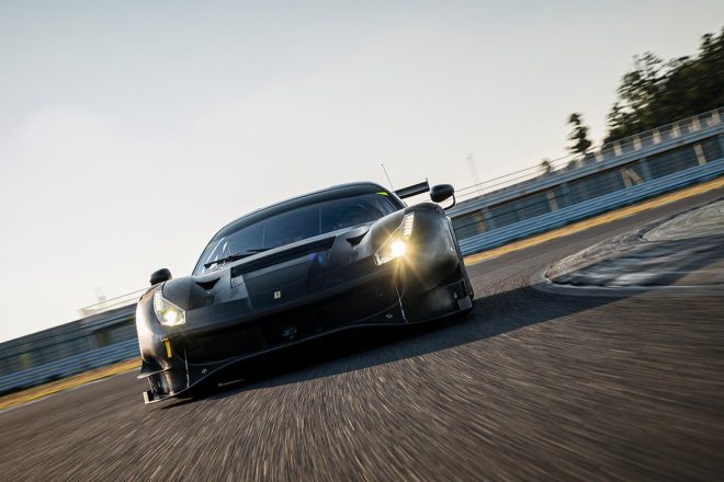 前澤友作氏が購入し、袖ヶ浦フォレストレースウェイを走るフェラーリ488 GT3 EVO