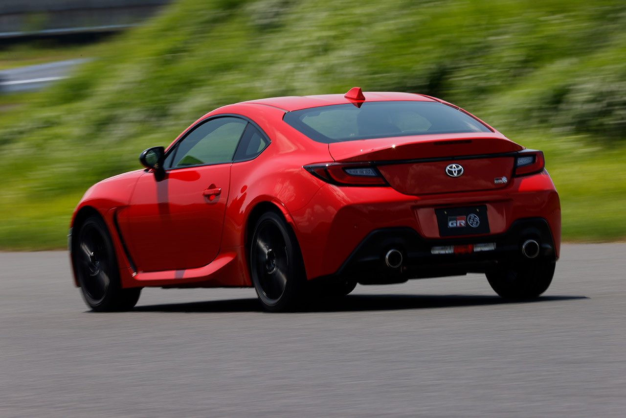 新型トヨタGR86