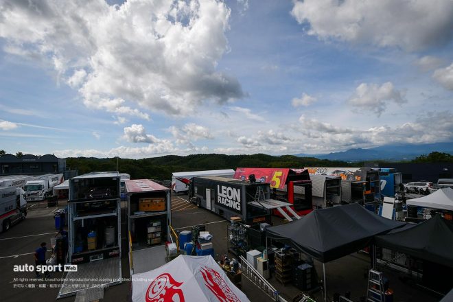 スーパーGT第5戦SUGO　パドックの様子