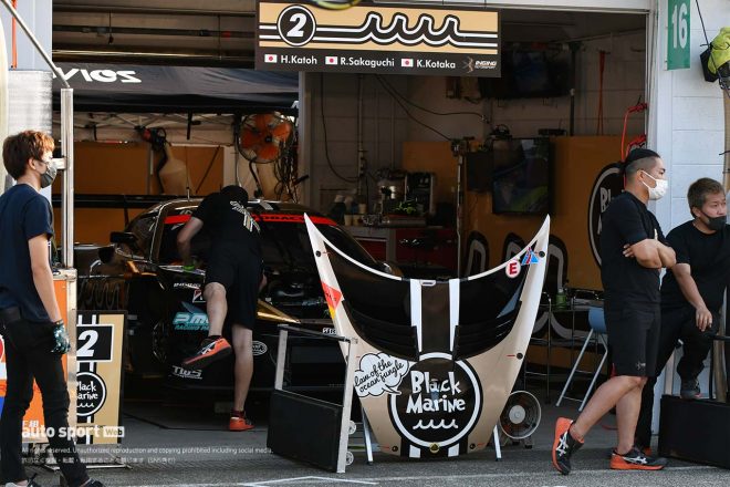 鈴鹿でタイヤ無交換作戦を採ったmuta Racing Lotus MCだが、「走ってみないとわかりませんが、これまでから考えるとSUGOは左側の摩耗も厳しいので、かなり難しいのでは」と渡邊信太郎エンジニア