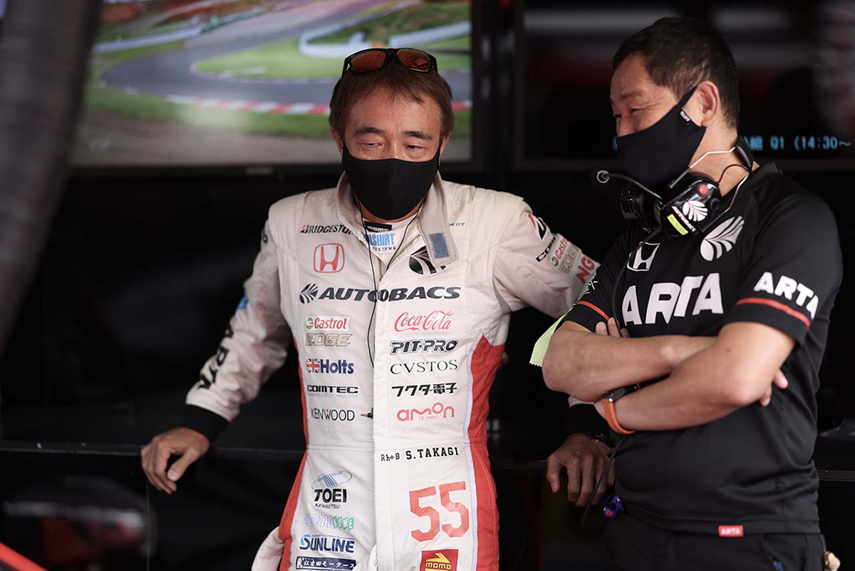 2021スーパーGT第5戦SUGO　高木真一と土屋圭市アドバイザー（ARTA NSX GT3）