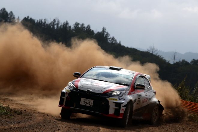 優勝した勝田範彦／木村裕介組（トヨタGRヤリスGR4ラリー）　2021年全日本ラリー第9戦ラリー北海道