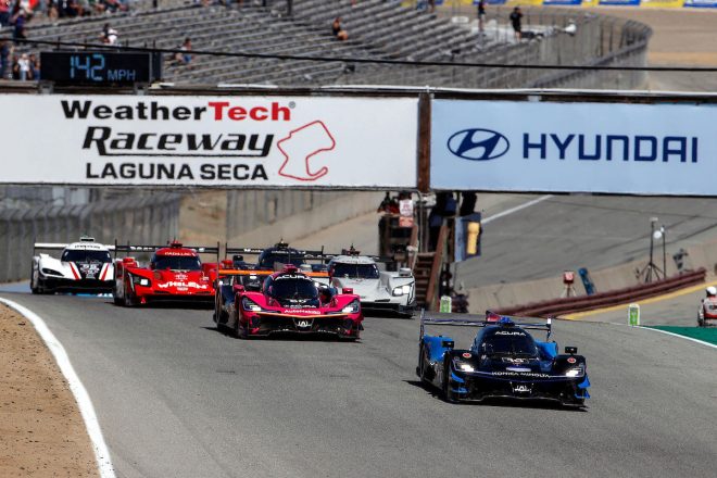 2021年IMSAウェザーテック・スポーツカー選手権第9戦ラグナ・セカ スタートシーン（DPi＆LMP2クラス）
