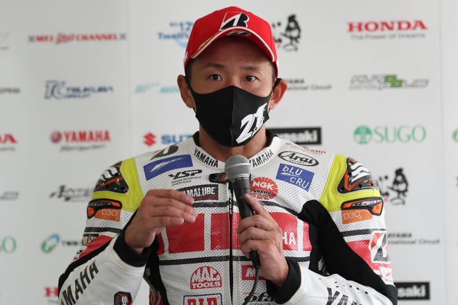 中須賀克行（YAMAHA FACTORY RACING TEAM）／2021年全日本ロード第7戦オートポリス JSB1000 レース1 トップ3会見